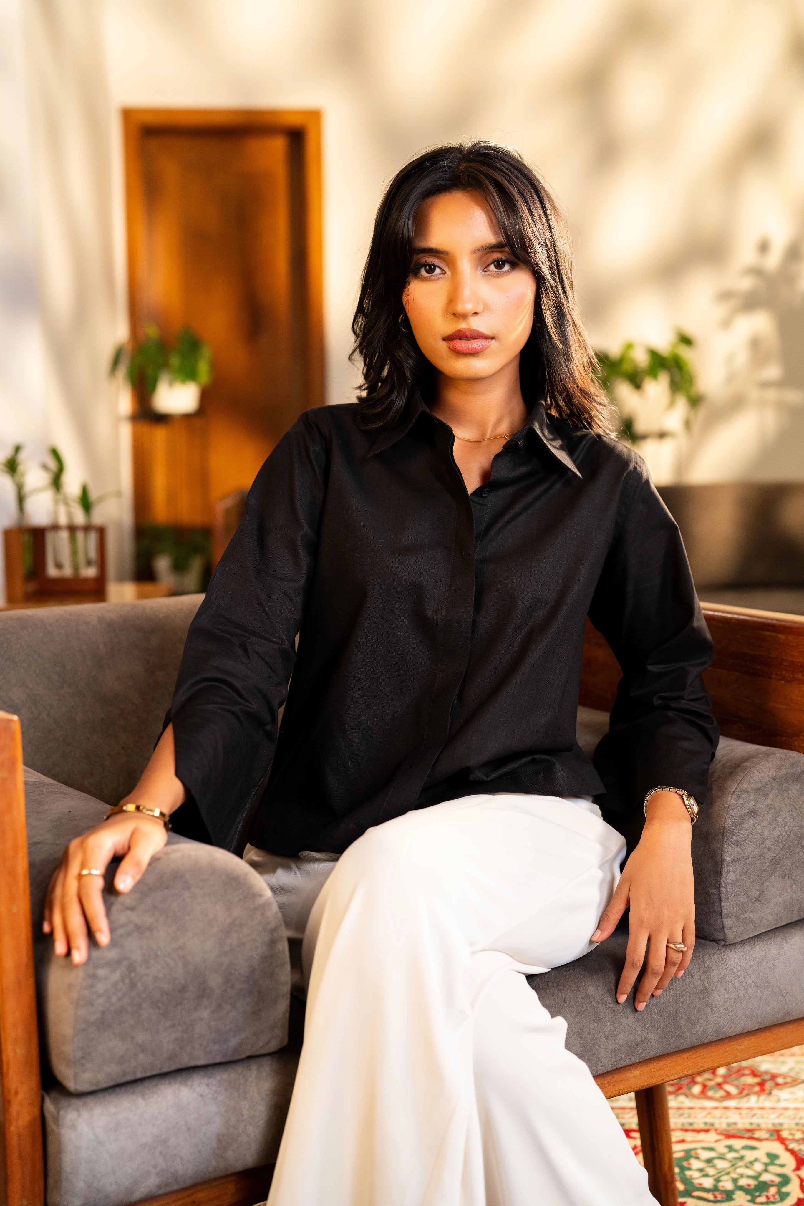 Black Linen - Women's Boxy Fit Shirt